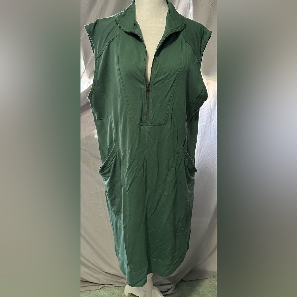 24/7 Green Sleeveless partial Zip-Up Dress with pockets